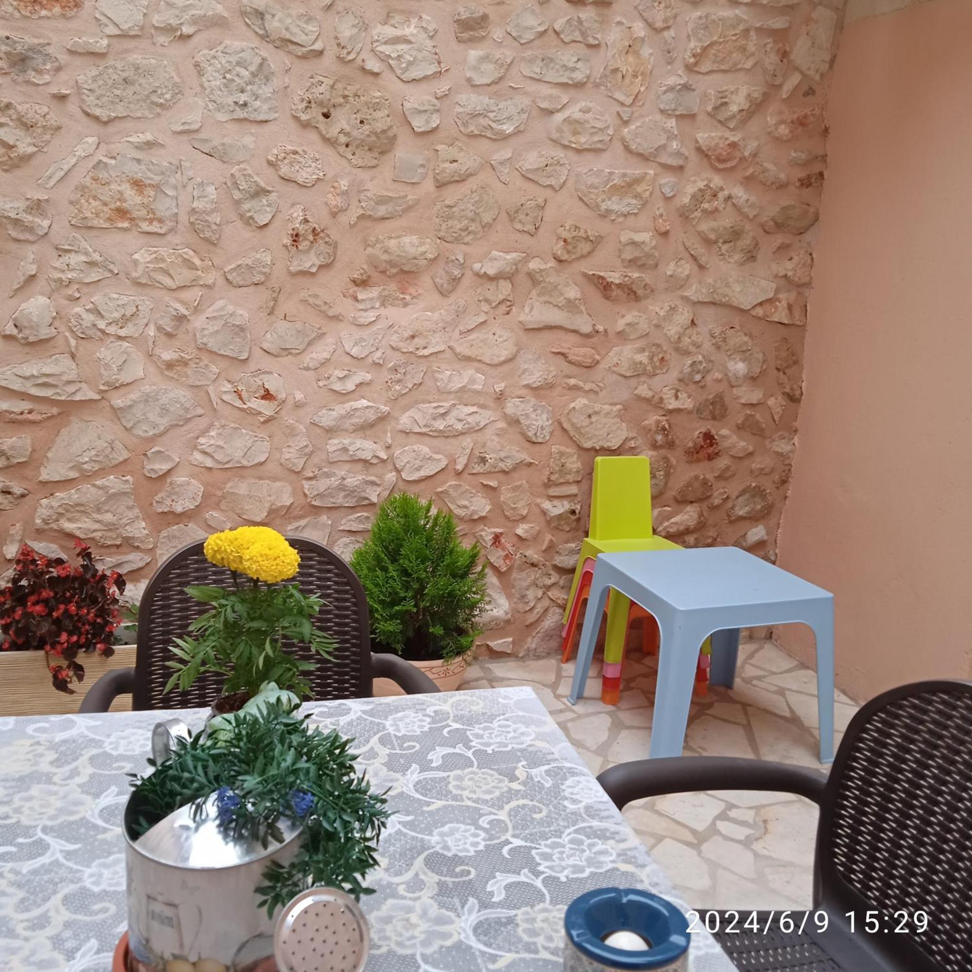 Apartamento Turistico El Empedrado De M&G Colmenar de Oreja ภายนอก รูปภาพ